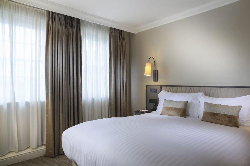 Castle Windsor Hotel - Oda