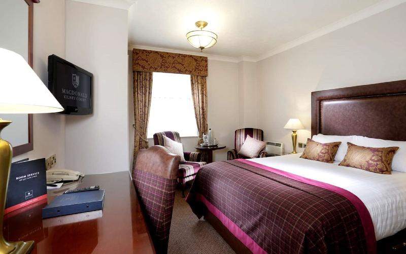 Macdonald Kilhey Court Hotel - Oda