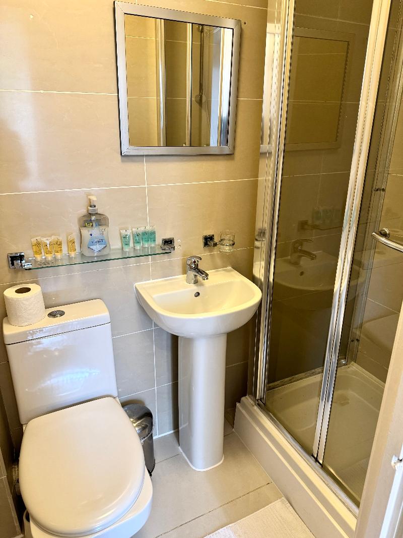 ABC Hyde Park Hotel - Oda