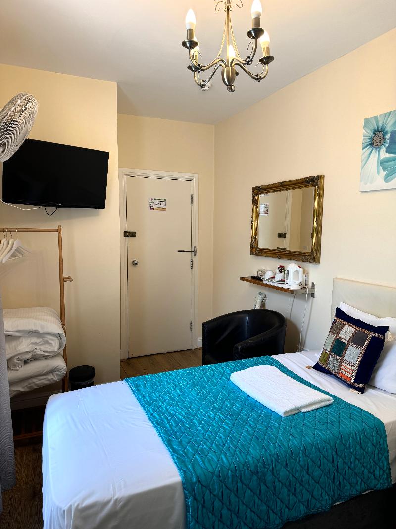 ABC Hyde Park Hotel - Oda