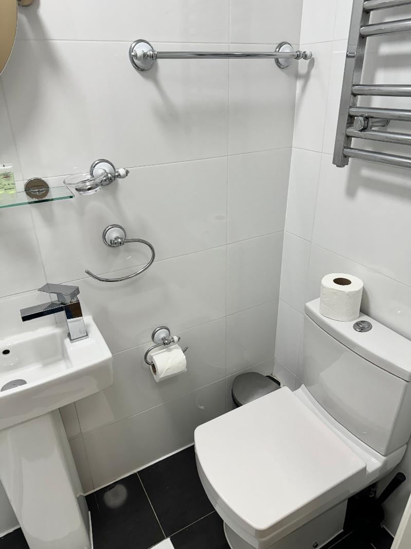 ABC Hyde Park Hotel - Oda
