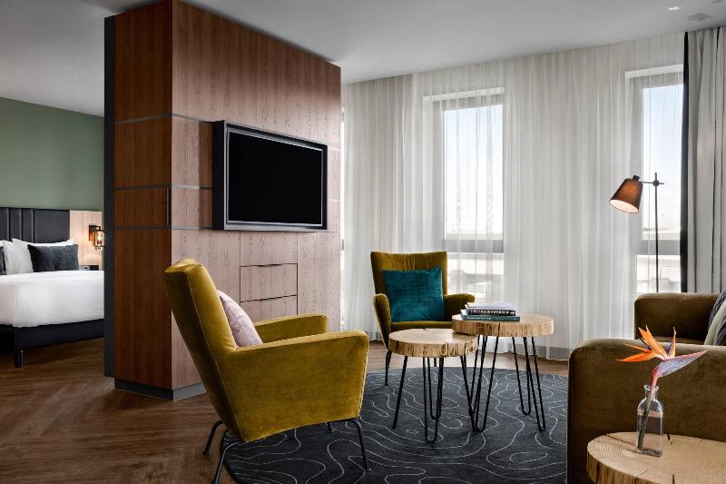 Renaissance Amsterdam Schiphol Airport Hotel - Oda