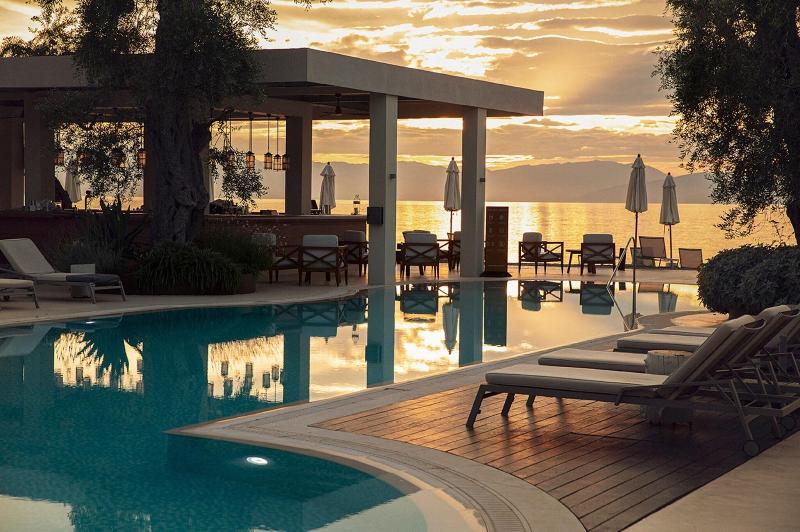 Domes Miramare, a Luxury Collection Resort, Corfu - Havuz
