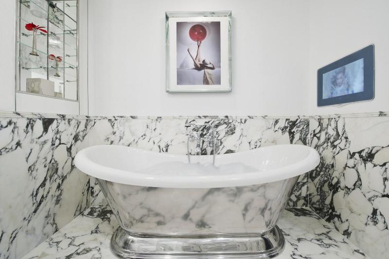 The Wellesley Knightsbridge, a Luxury Collection H - Oda