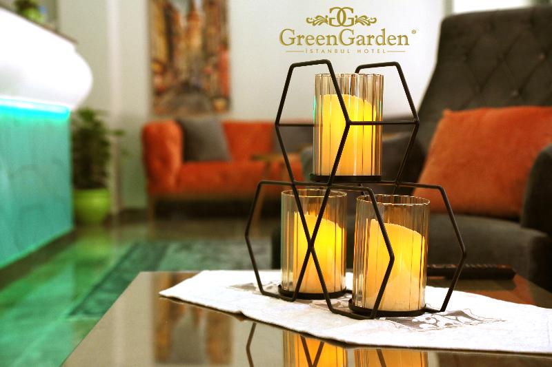 Green Garden Hotel - Lobi