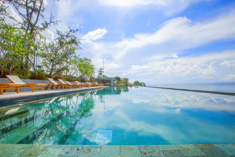 Norn Talay Surin Beach Phuket - Havuz