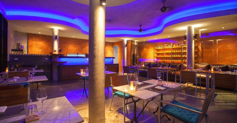 Norn Talay Surin Beach Phuket - Restoran