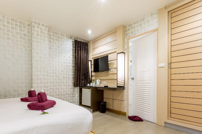 Anda Beachside Hotel - Oda
