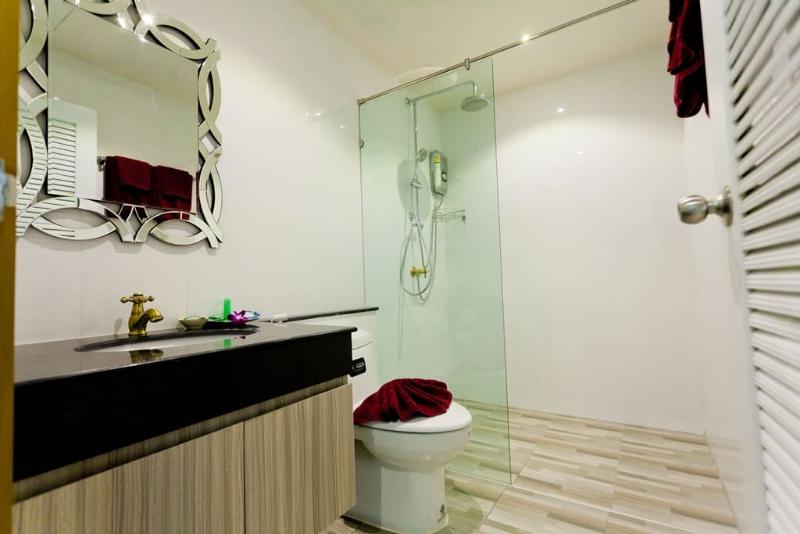 Anda Beachside Hotel - Oda