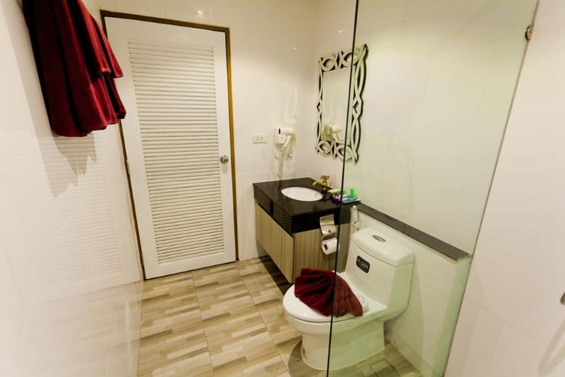 Anda Beachside Hotel - Oda