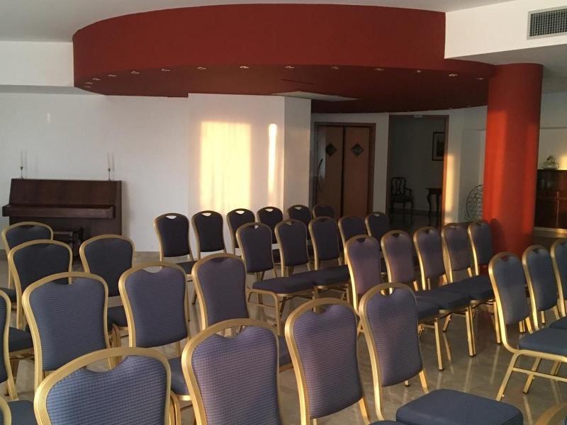 Ruggiero Park - Toplantı