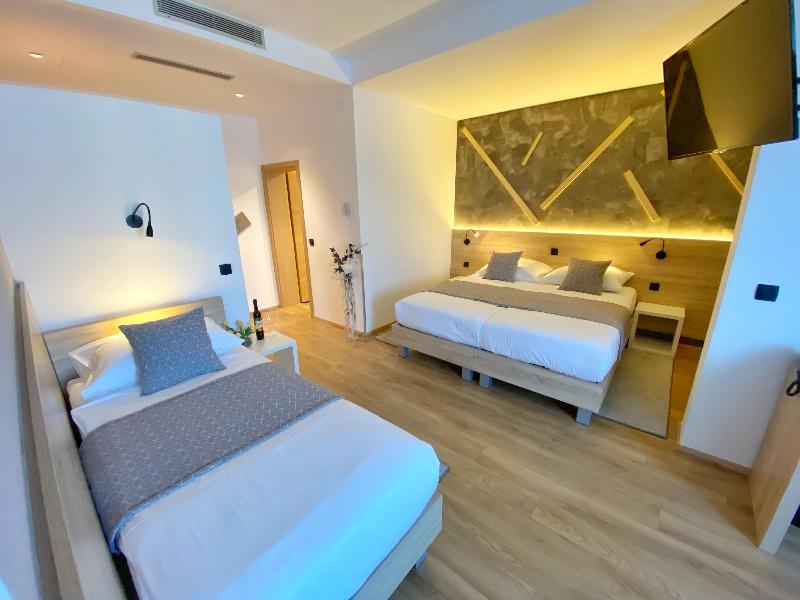 16 Lakes Hotel - Genel