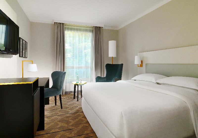 Sheraton Offenbach Hotel - Oda