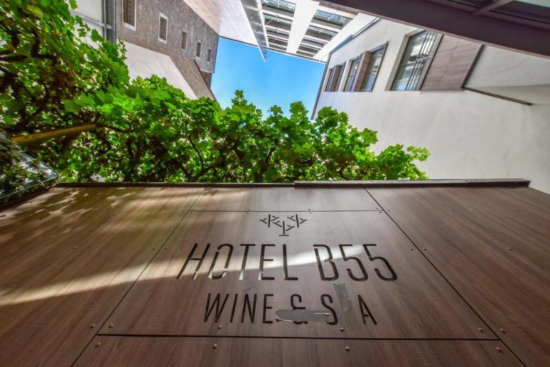 Hôtel B55 - Genel
