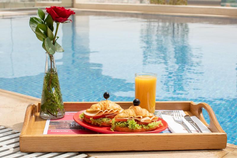 Intercity Hotel Riyadh Malaz - Havuz
