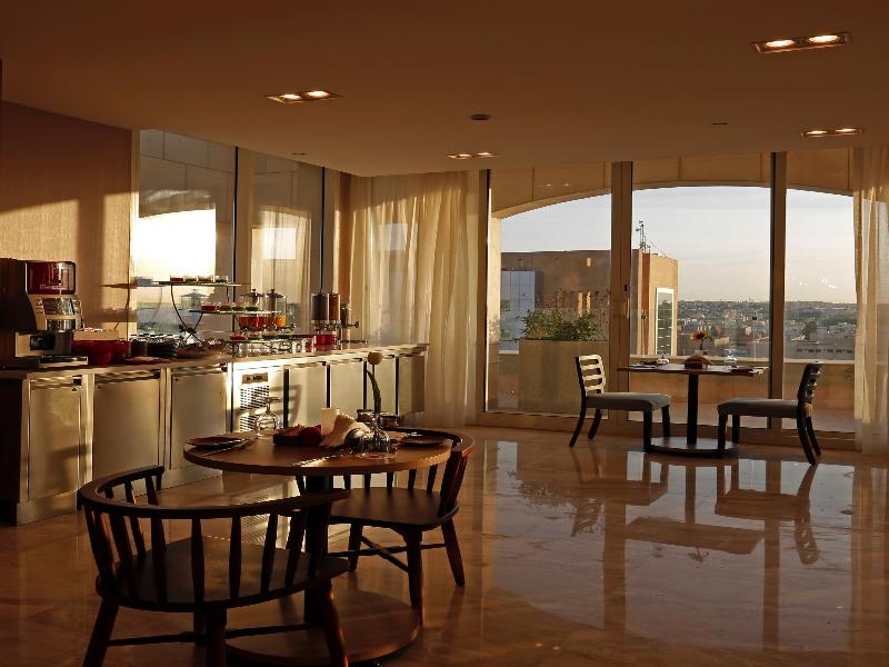 Intercity Hotel Riyadh Malaz - Restoran