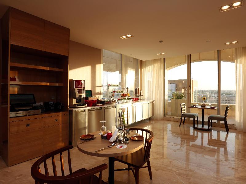 Intercity Hotel Riyadh Malaz - Restoran