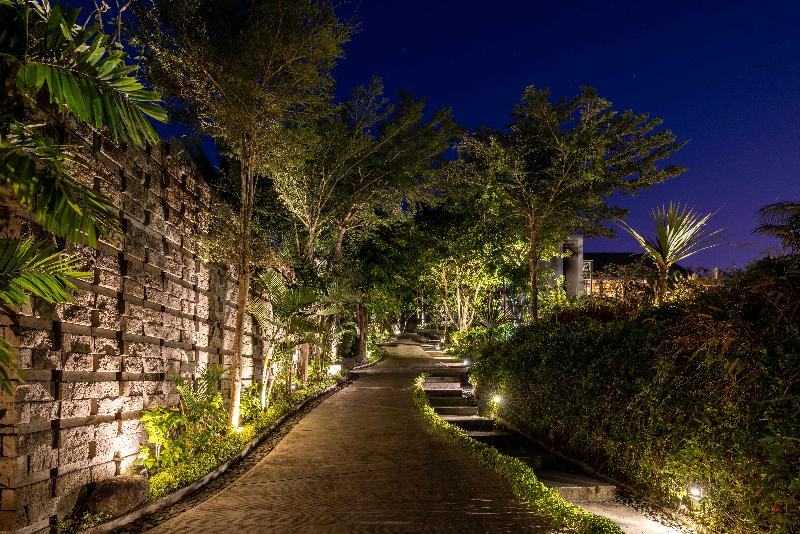 Cross Bali Breakers Resort - Genel