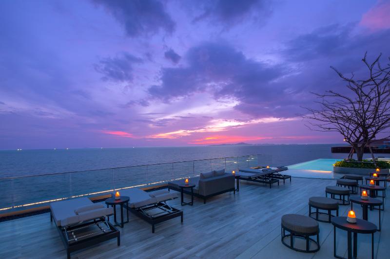 U Jomtien Pattaya - Bar