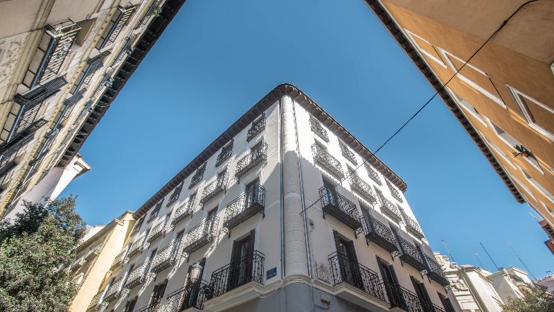 Soho Boutique Opera - Genel