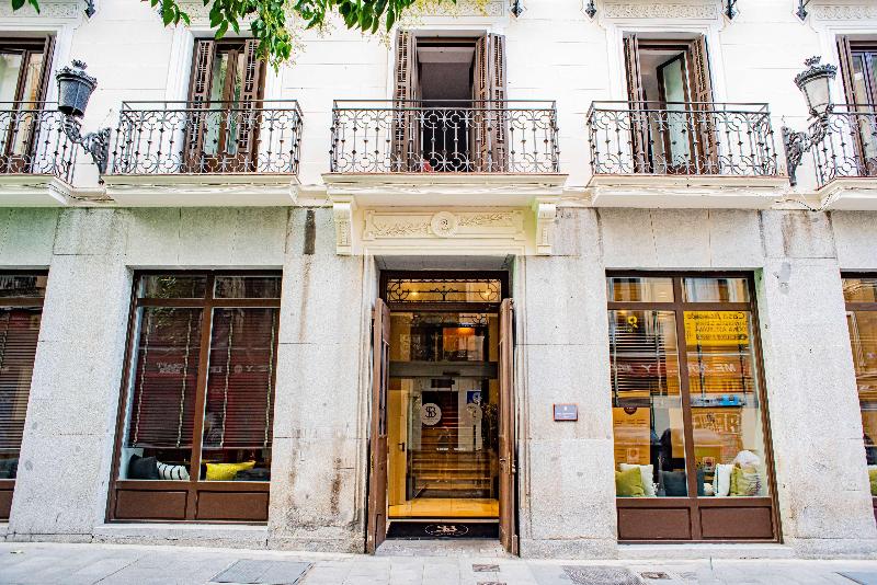 Soho Boutique Opera - Genel