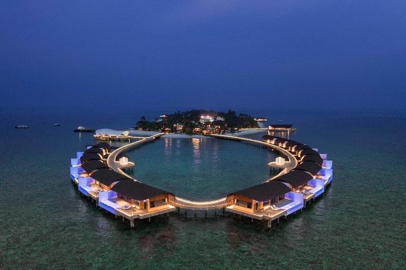 The Westin Maldives Miriandhoo Resort - Genel