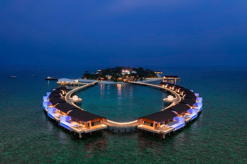 The Westin Maldives Miriandhoo Resort - Genel