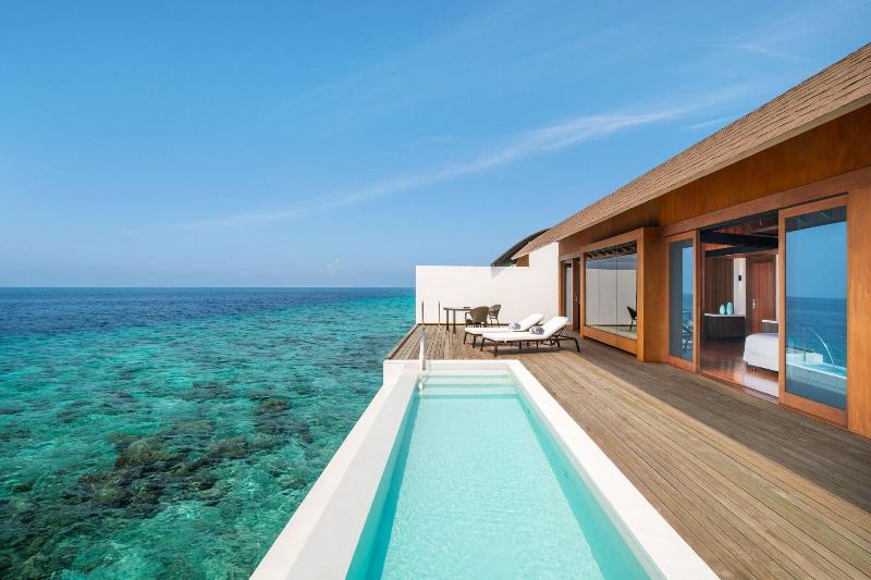 The Westin Maldives Miriandhoo Resort - Havuz