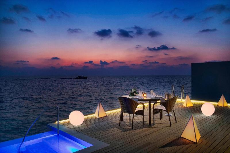 The Westin Maldives Miriandhoo Resort - Restoran