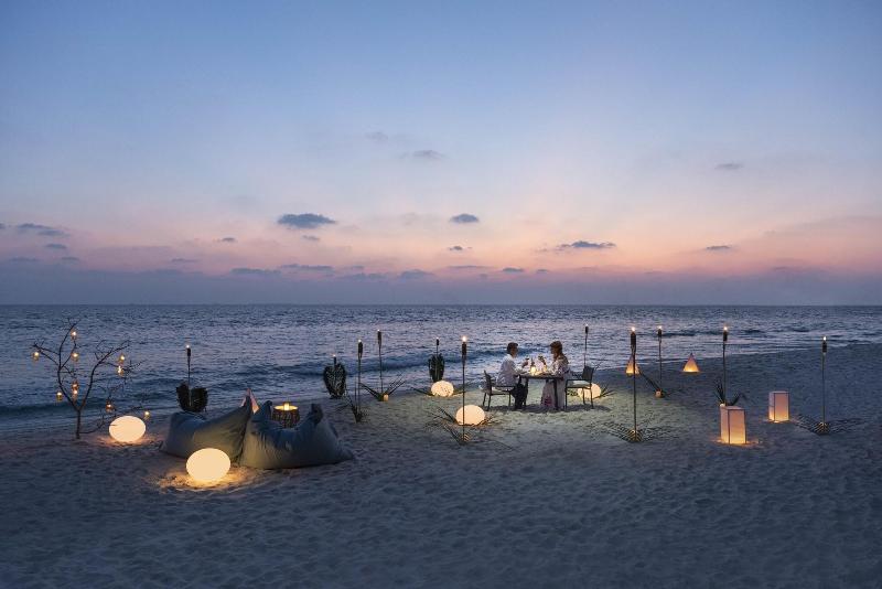 The Westin Maldives Miriandhoo Resort - Restoran