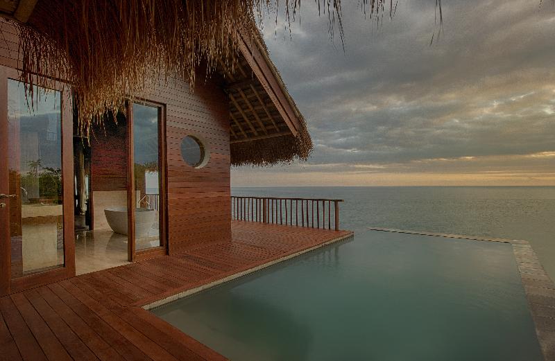Lelewatu Resort Sumba - Havuz