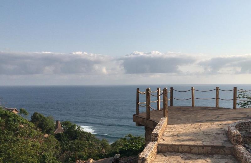Lelewatu Resort Sumba - Plaj