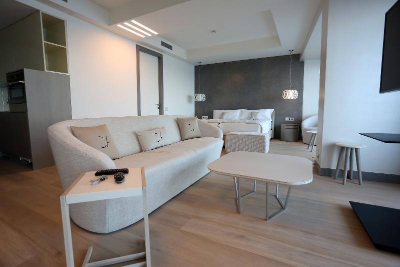 Cosmo Apartments Platja D'Aro - Oda