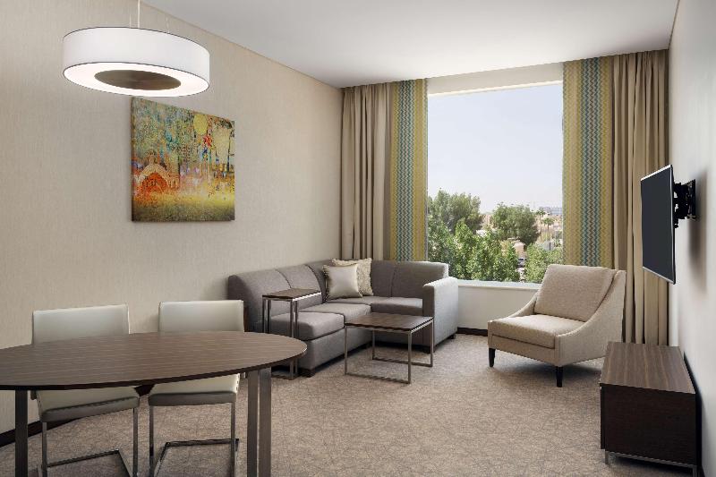 Hyatt Place Riyadh Sulaimania - Oda