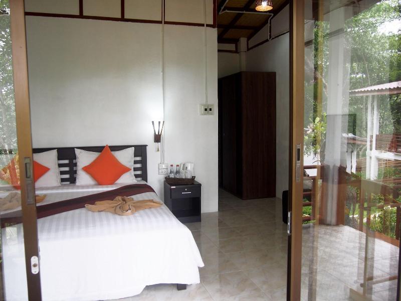 Chareena Hill Beach Resort - Lobi