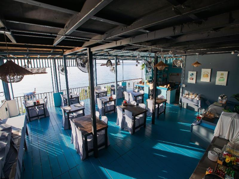 Chareena Hill Beach Resort - Restoran