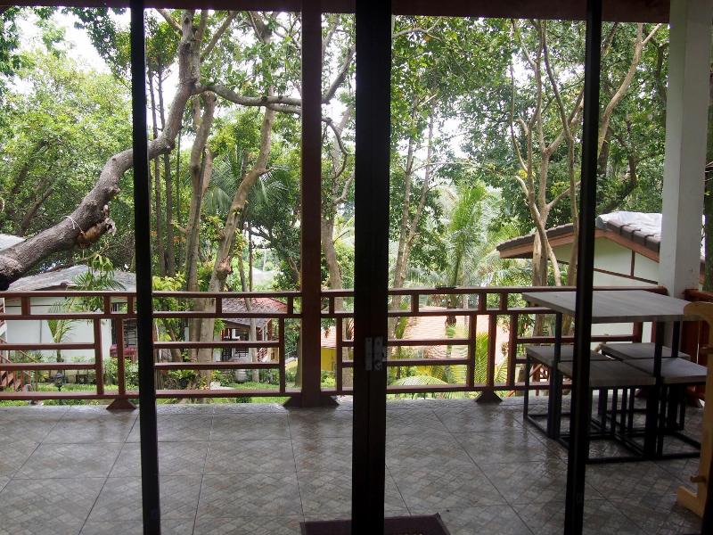 Chareena Hill Beach Resort - Teras