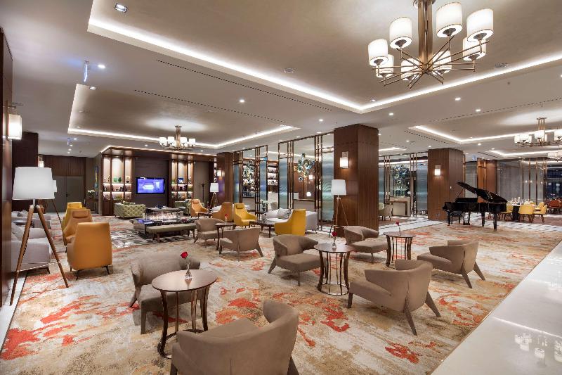 DoubleTree by Hilton Skopje - Lobi