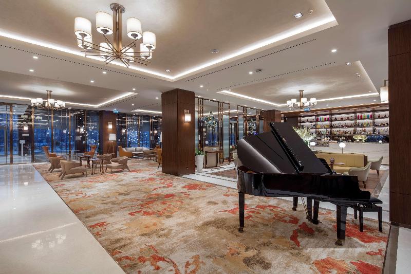 DoubleTree by Hilton Skopje - Lobi