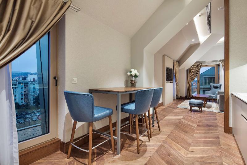 DoubleTree by Hilton Skopje - Oda