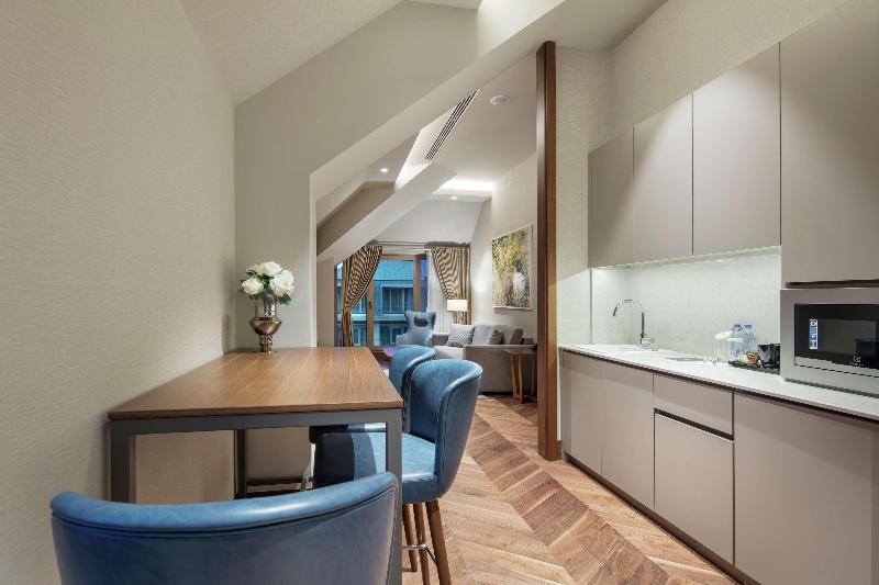 DoubleTree by Hilton Skopje - Oda