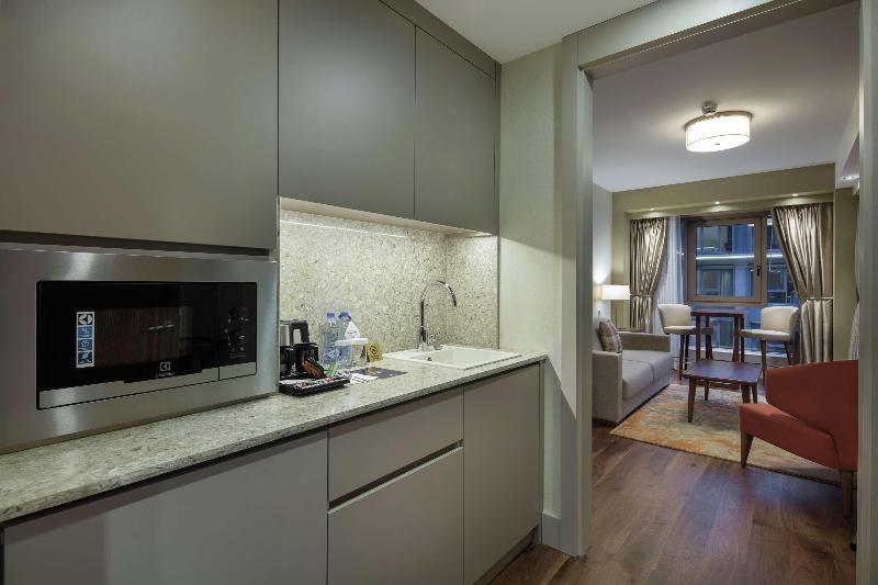 DoubleTree by Hilton Skopje - Oda