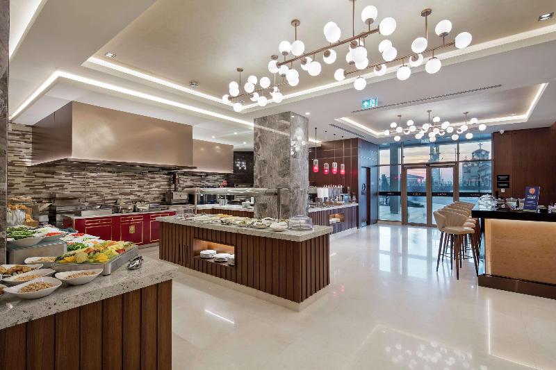 DoubleTree by Hilton Skopje - Restoran
