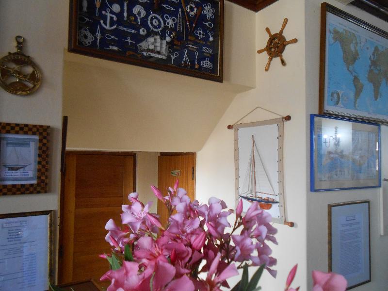 Boutique Hotel Marina S. Roque - Lobi