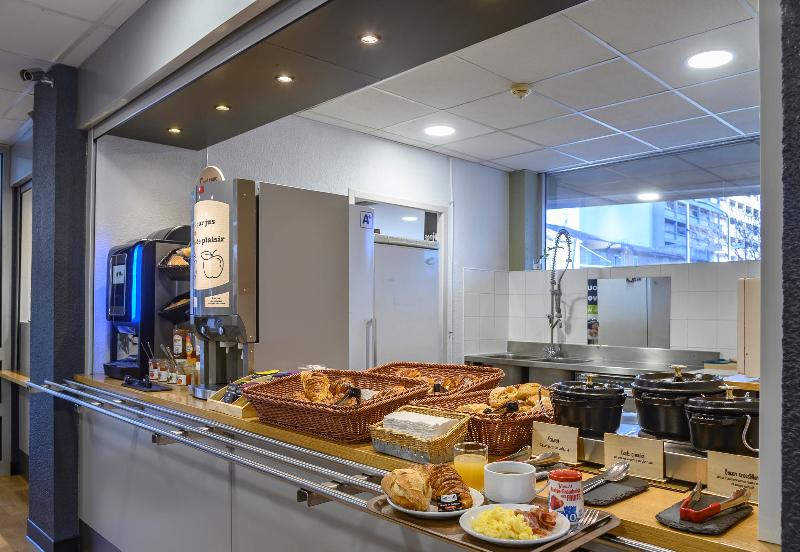 B&B HOTEL Nîmes Centre Arènes - Restoran