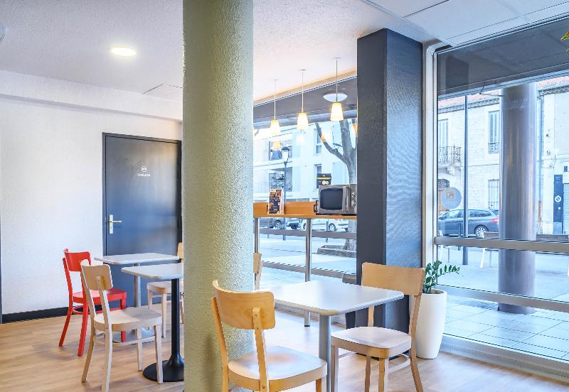 B&B HOTEL Nîmes Centre Arènes - Restoran
