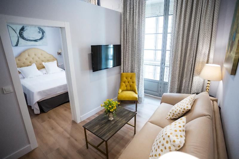 Casa de la Merced Suites - Oda