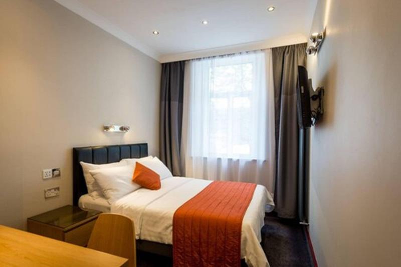 The Adria Hotel London - Oda