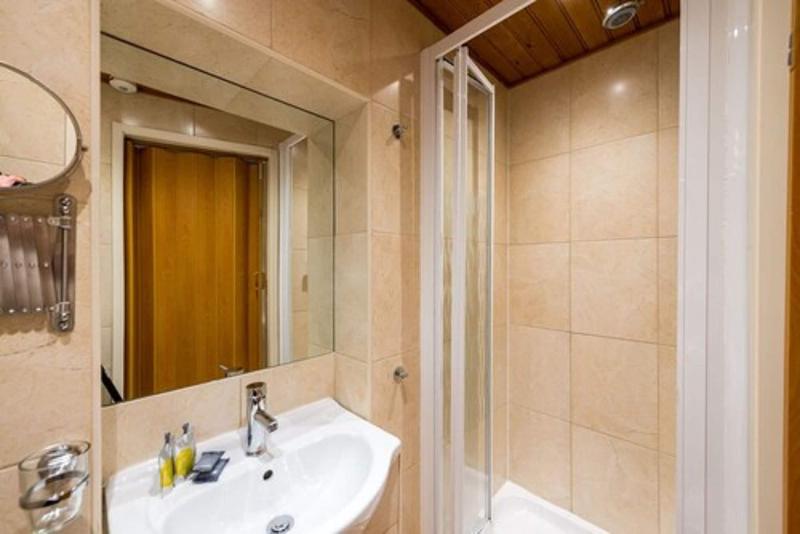 The Adria Hotel London - Oda