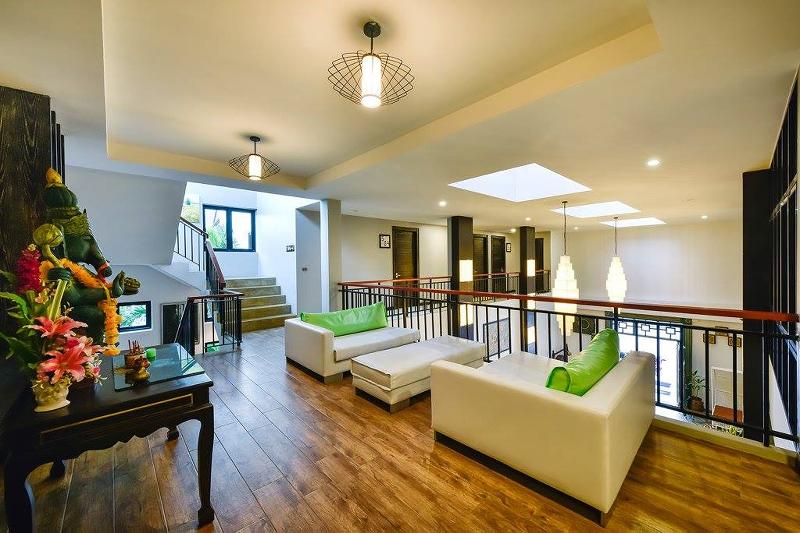 Coco Retreat Phuket Resort and Spa SHA+ - Lobi